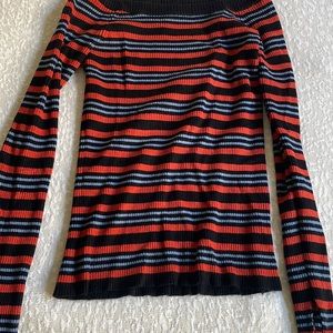 Off shoulder , tight long sleeve